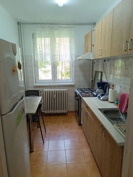 Obor, Teiul Doamnei, Colentina metrou Obor 7 min